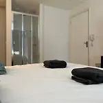 Apartamento Cozy Private 1 On A Busy Persian Restaurant