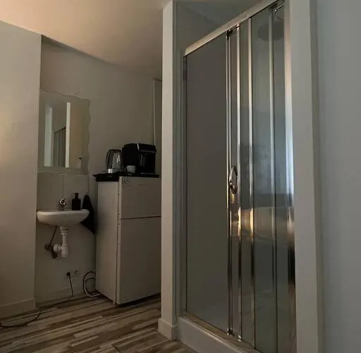 101 - - By T&s Eindhoven