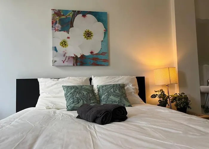 Apartamento 101 - - By T&s *